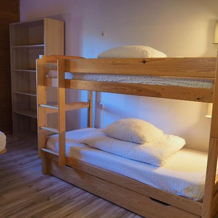 Auberge De Jeunesse Hi La Clusaz Bagian luar foto
