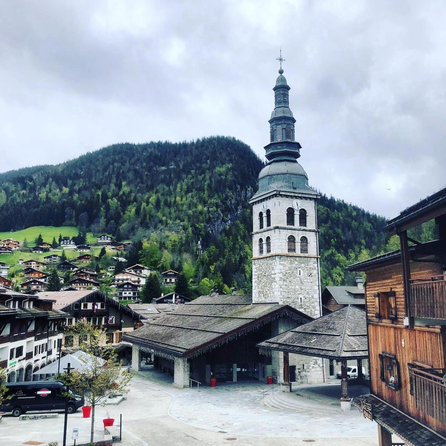 Auberge De Jeunesse Hi La Clusaz Bagian luar foto