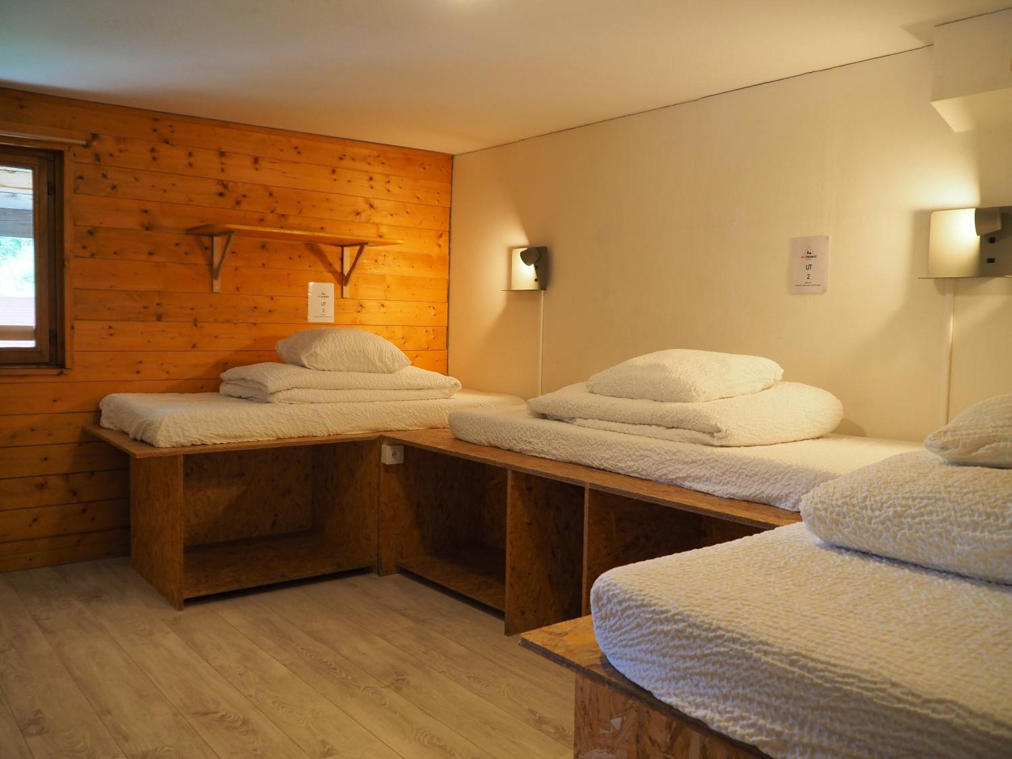 Auberge De Jeunesse Hi La Clusaz Bagian luar foto