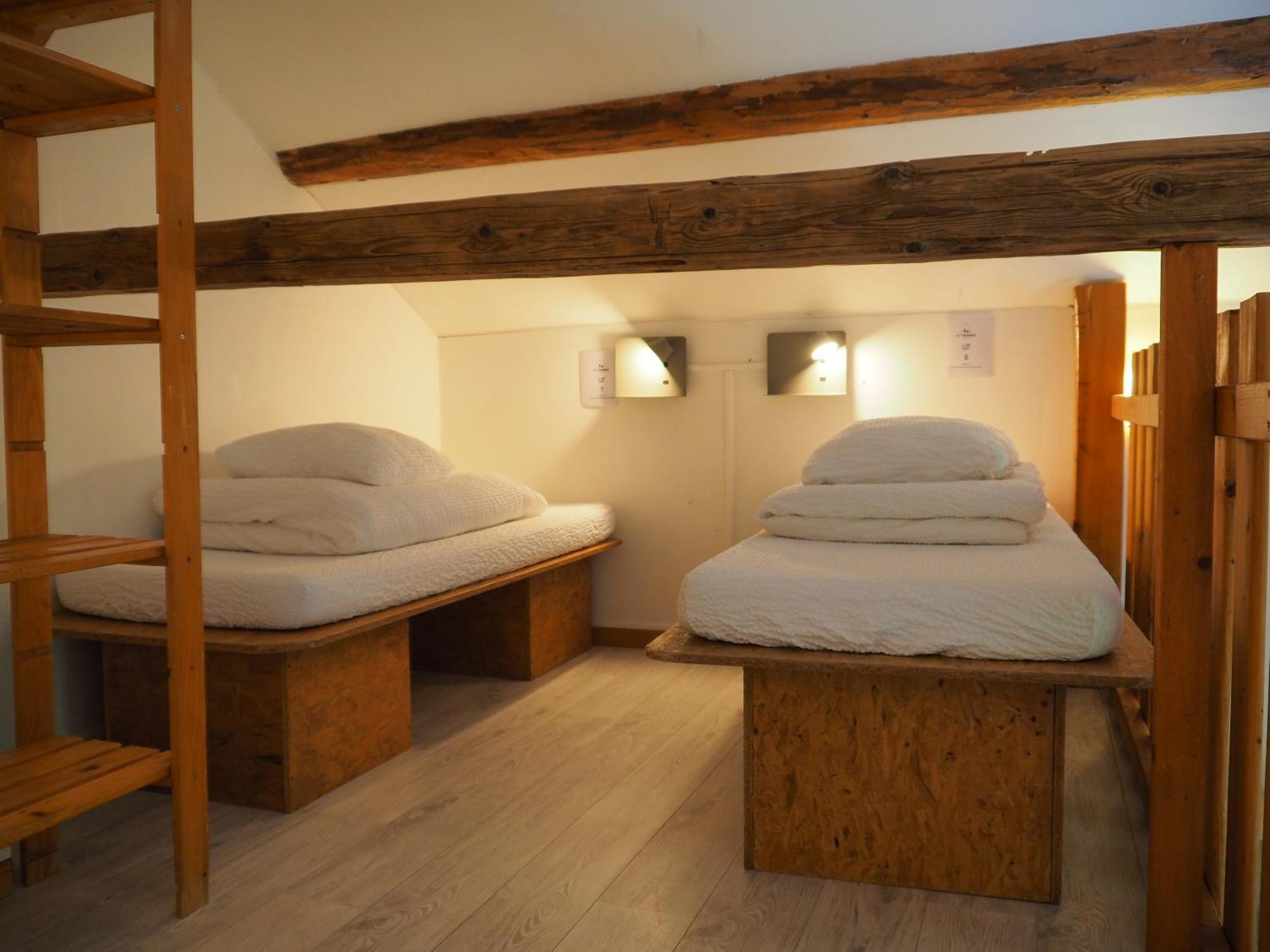 Auberge De Jeunesse Hi La Clusaz Bagian luar foto