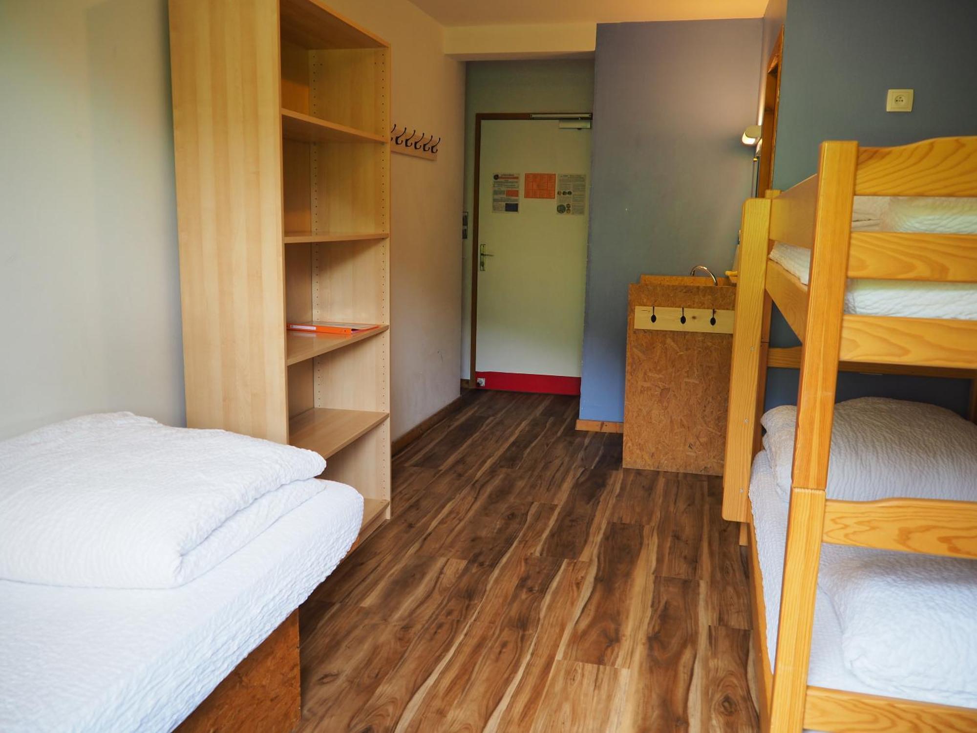 Auberge De Jeunesse Hi La Clusaz Bagian luar foto