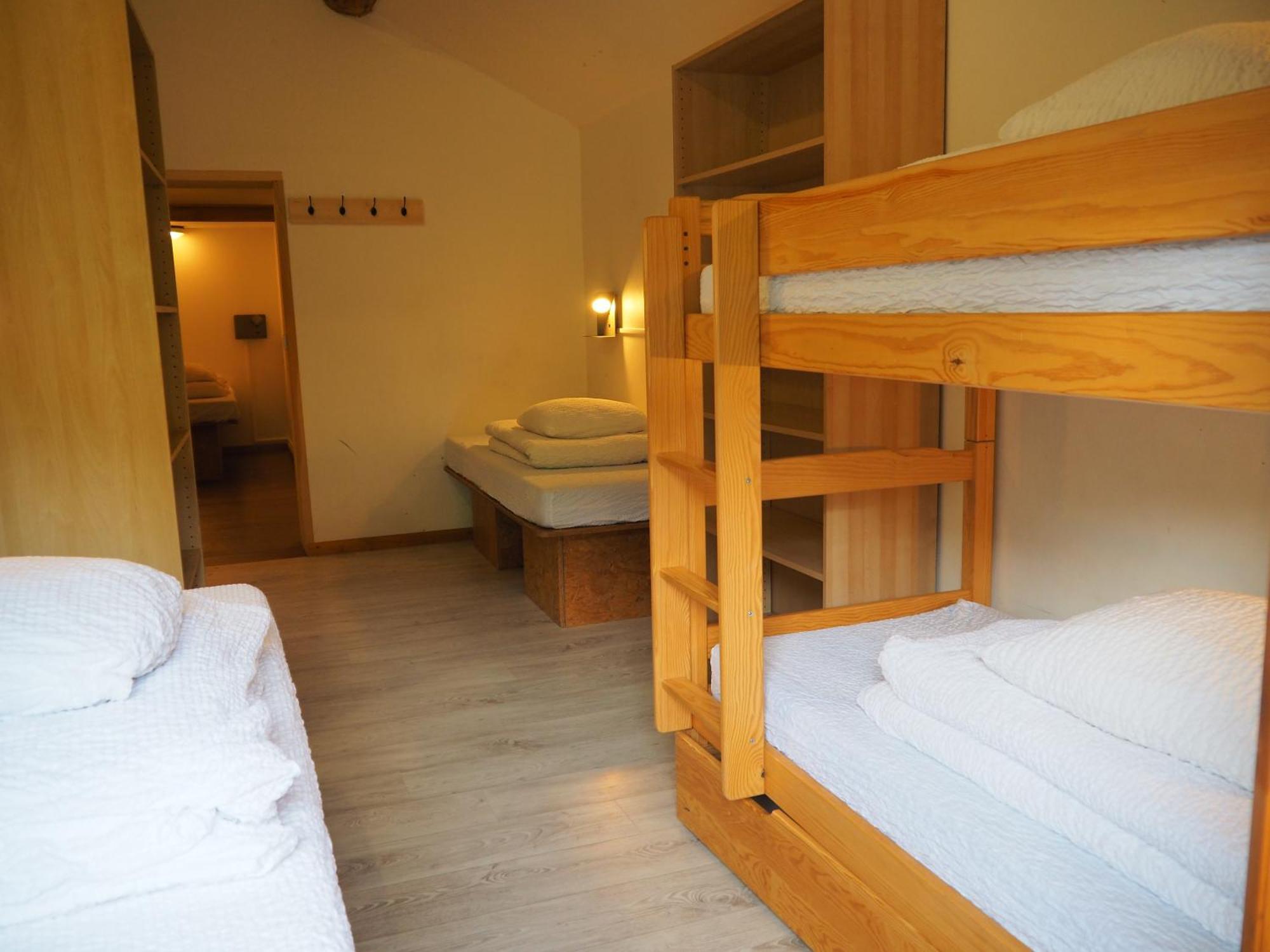 Auberge De Jeunesse Hi La Clusaz Bagian luar foto