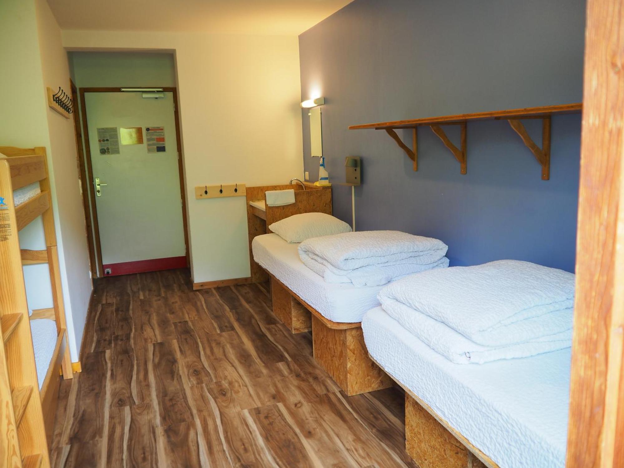 Auberge De Jeunesse Hi La Clusaz Bagian luar foto